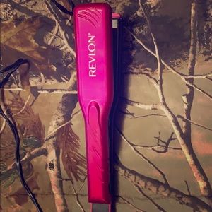 Revlon straightener